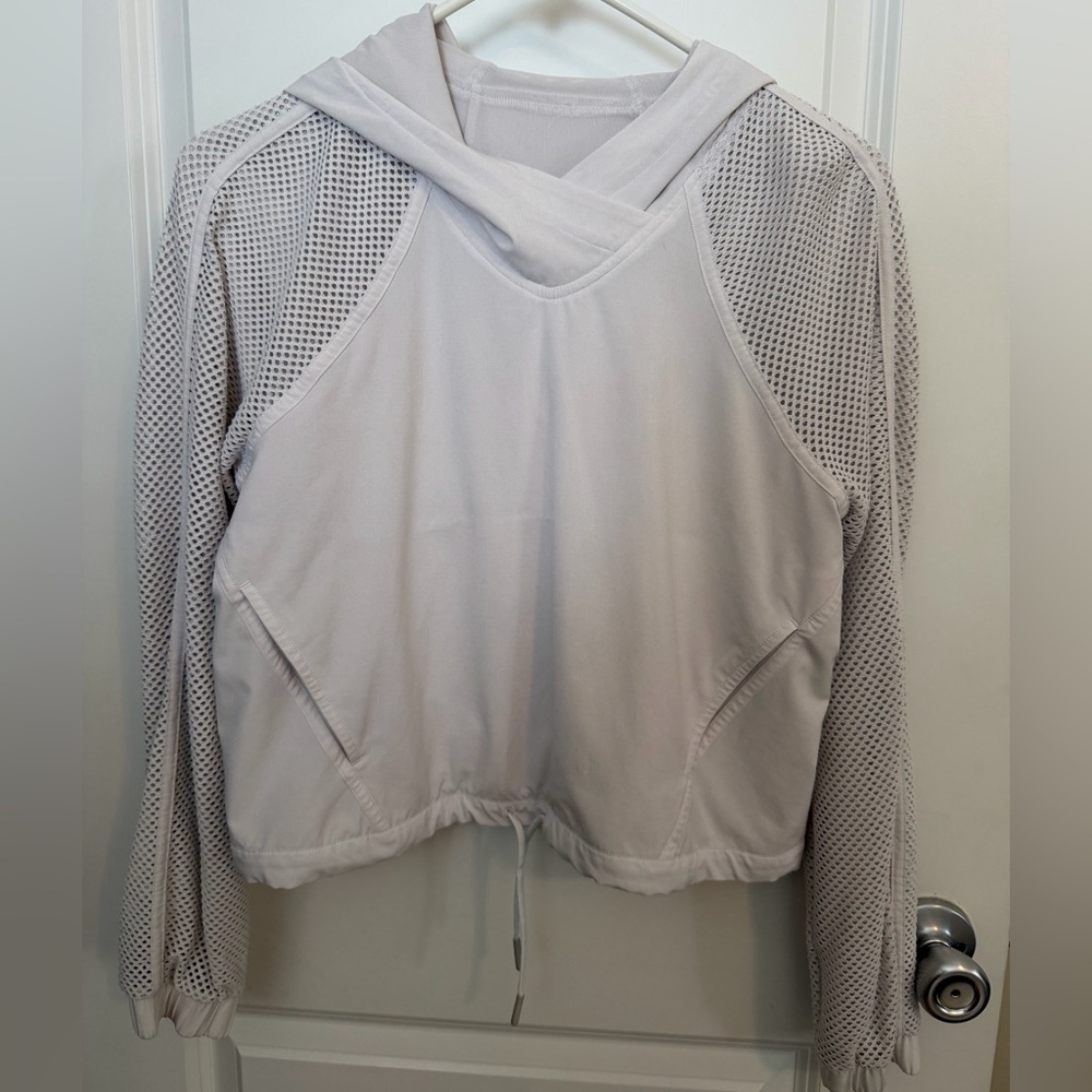 Lululemon Women's White Mesh Sleeve Crop Hoodie